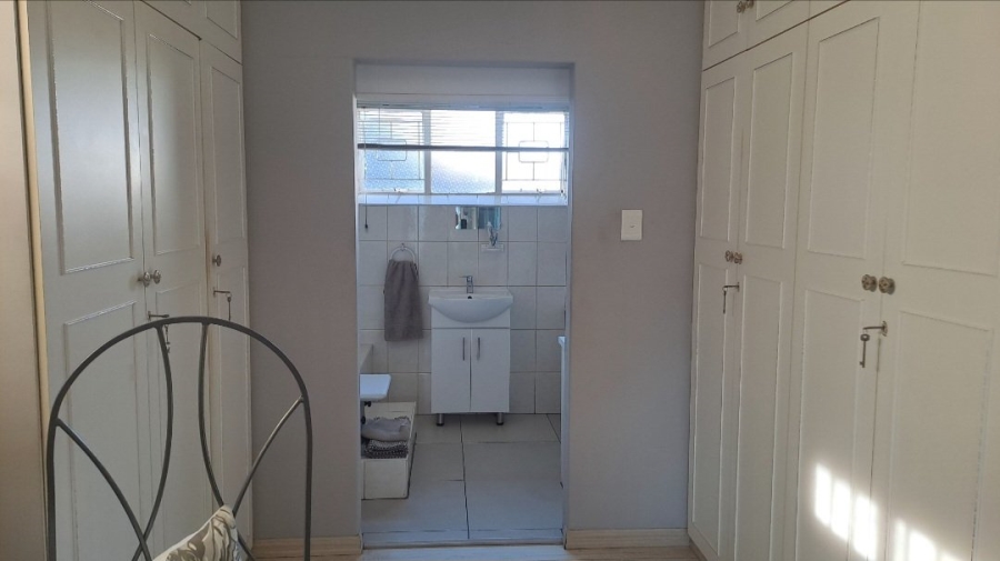 4 Bedroom Property for Sale in Vanes Estate Eastern Cape